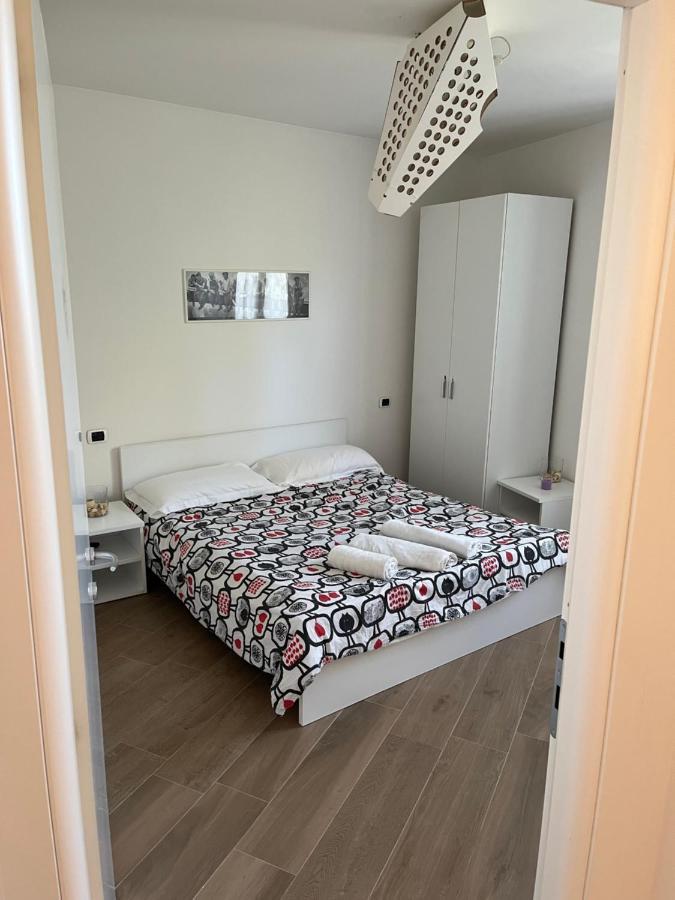 Dreams Hostel Lecco Eksteriør billede