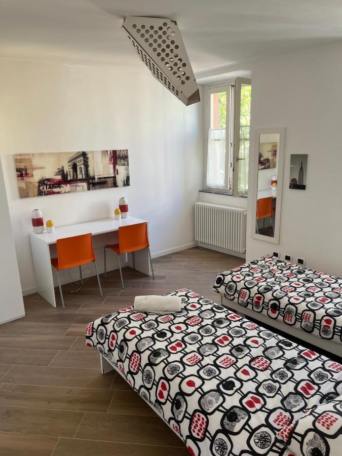 Dreams Hostel Lecco Eksteriør billede